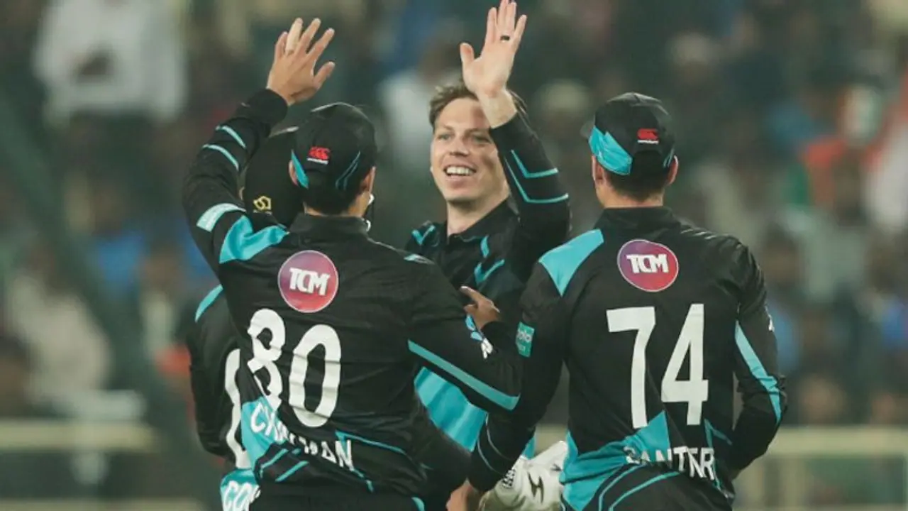 స్పిన్ ఉచ్చులో బందీ అయిన భారత్.. తొలి టీ20లో కివీస్దే విజయం.. స్పిన్ ఉచ్చులో బందీ అయిన భారత్.. తొలి టీ20లో కివీస్దే విజయం..