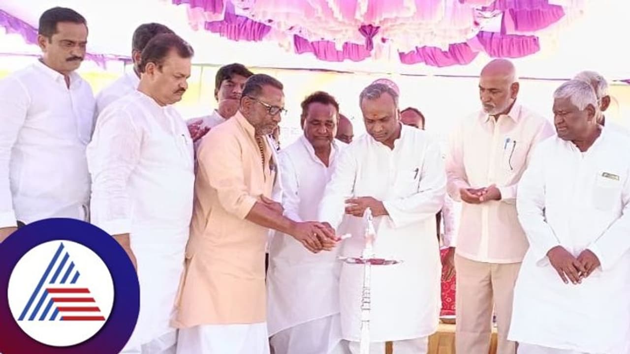 ಬಿಜೆಪಿಯಿಂದ ಸರ್ಕಾರದ ಹಣ ವೃಥಾ ಪೋಲು: ಪ್ರಿಯಾಂಕ್ ಖರ್ಗೆ ಬಿಜೆಪಿಯಿಂದ ಸರ್ಕಾರದ ಹಣ ವೃಥಾ ಪೋಲು: ಪ್ರಿಯಾಂಕ್ ಖರ್ಗೆ