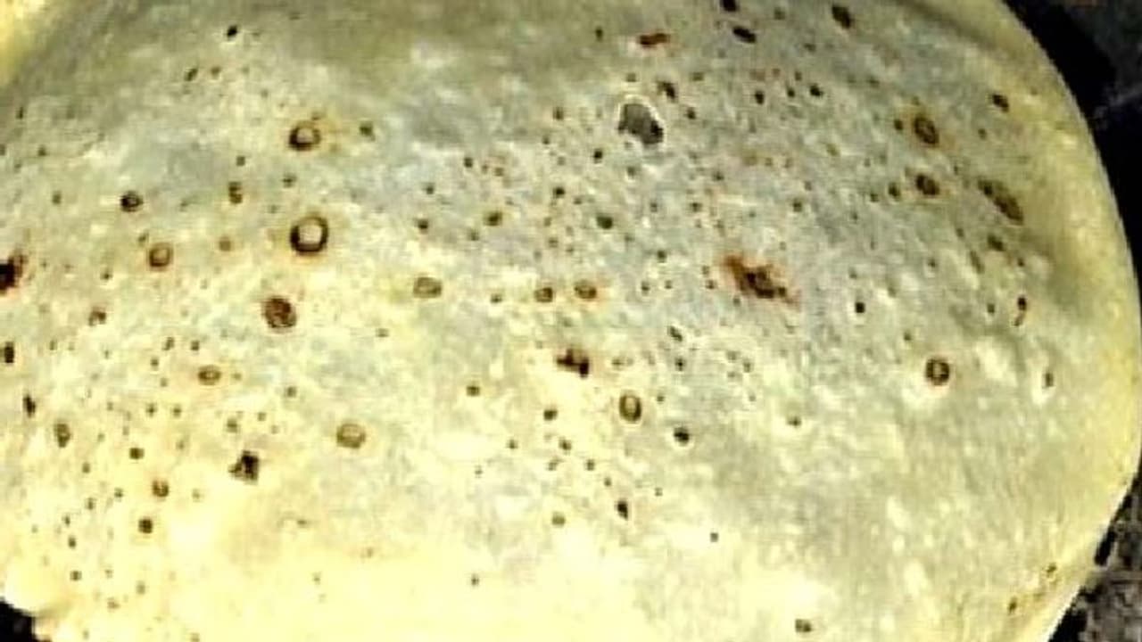 ரெஸ்டாரண்ட் ஸ்டைலில் ரூமாலி ரொட்டி செய்யலாம் வாங்க! ரெஸ்டாரண்ட் ஸ்டைலில் ரூமாலி ரொட்டி செய்யலாம் வாங்க!