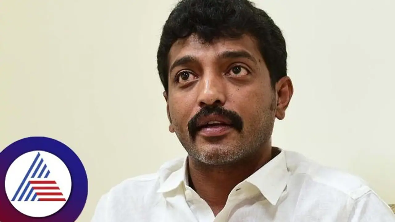 ರಾಜಕಾರಣ ನಿಂತ ನೀರಲ್ಲ, ನಾನೆಂದೂ ಭ್ರಷ್ಟಾಚಾರ ಮಾಡಿಲ್ಲ: ರಘು ಆಚಾರ್ ರಾಜಕಾರಣ ನಿಂತ ನೀರಲ್ಲ, ನಾನೆಂದೂ ಭ್ರಷ್ಟಾಚಾರ ಮಾಡಿಲ್ಲ: ರಘು ಆಚಾರ್