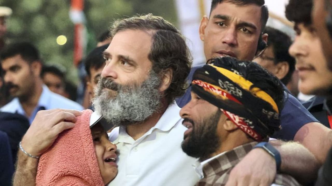 గాంధీ జయంతి రోజున.. బాపూ పుట్టిన గడ్డ నుంచి భారత్ జోడో యాత్ర 2 గాంధీ జయంతి రోజున.. బాపూ పుట్టిన గడ్డ నుంచి భారత్ జోడో యాత్ర 2