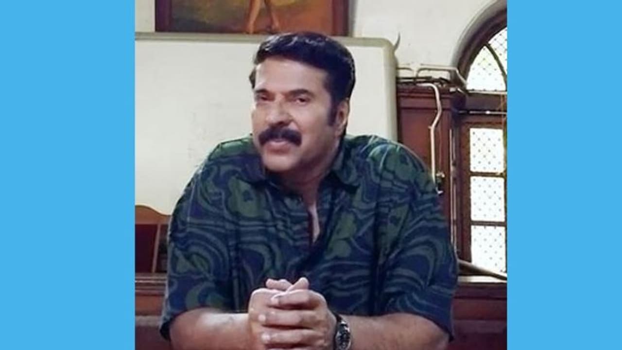 വൈറലായി മമ്മൂട്ടിയുടെ 'എന്റെ ഫൈനല് ഇയര് ക്ലാസ് റൂം' വീഡിയോ വൈറലായി മമ്മൂട്ടിയുടെ 'എന്റെ ഫൈനല് ഇയര് ക്ലാസ് റൂം' വീഡിയോ