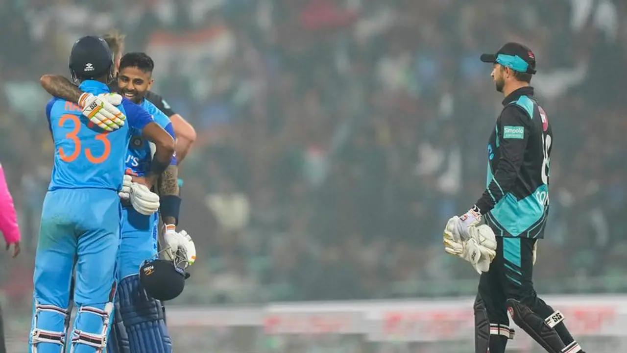 Ind vs NZ: ಇಂದು ಭಾರತ ನ್ಯೂಜಿಲೆಂಡ್ ಟಿ20 ಫೈನಲ್..! Ind vs NZ: ಇಂದು ಭಾರತ ನ್ಯೂಜಿಲೆಂಡ್ ಟಿ20 ಫೈನಲ್..!
