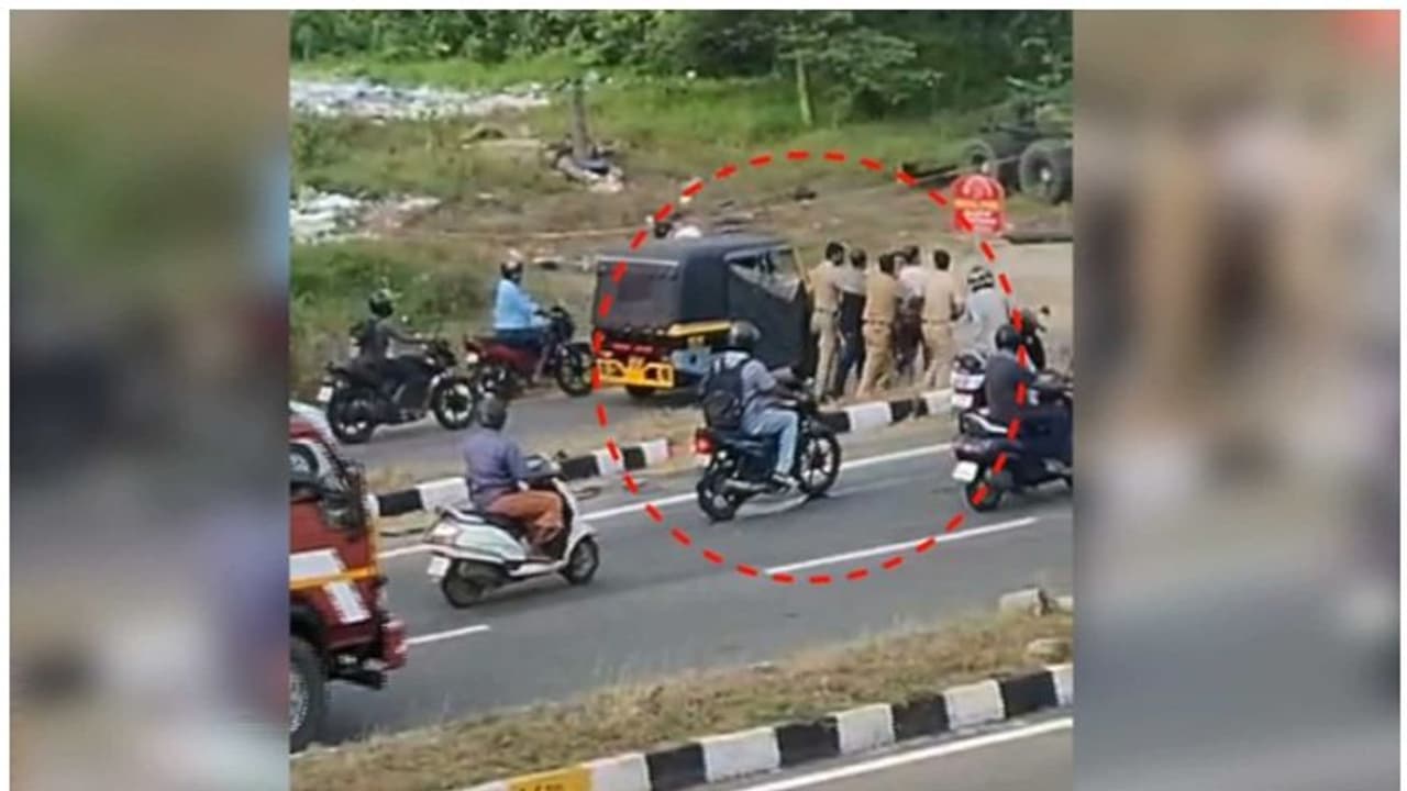 പൊലീസ് ചമഞ്ഞ് സ്വർണ്ണം കവരുന്ന സംഘത്തെ ചെയ്സ് ചെയ്ത് പിടിച്ച് പൊലീസ് പൊലീസ് ചമഞ്ഞ് സ്വർണ്ണം കവരുന്ന സംഘത്തെ ചെയ്സ് ചെയ്ത് പിടിച്ച് പൊലീസ്