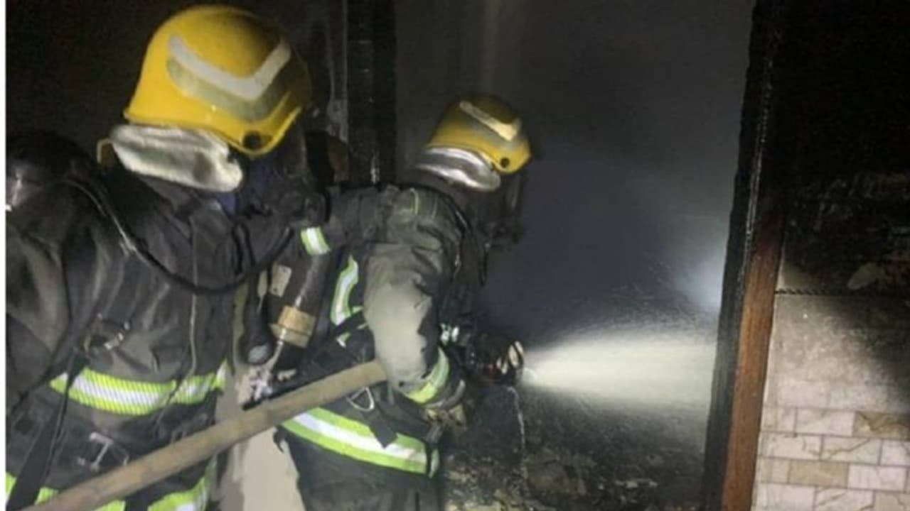 ಜಾರ್ಖಂಡ್ನ ಬಹು ಮಹಡಿ ಕಟ್ಟಡದಲ್ಲಿ ಭಾರಿ ಅಗ್ನಿ ದುರಂತ: 14 ಮಂದಿ ಸಾವು ಜಾರ್ಖಂಡ್ನ ಬಹು ಮಹಡಿ ಕಟ್ಟಡದಲ್ಲಿ ಭಾರಿ ಅಗ್ನಿ ದುರಂತ: 14 ಮಂದಿ ಸಾವು