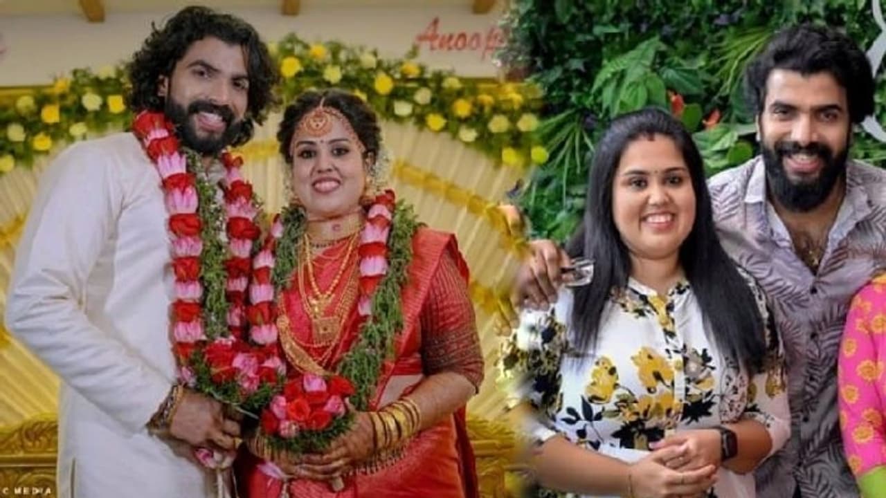 "ഇതൊരു ഒന്നൊന്നര സർപ്രൈസ് ആയല്ലോ" : വിവാഹ വാർഷിക സർപ്രൈസുമായി അനൂപ് "ഇതൊരു ഒന്നൊന്നര സർപ്രൈസ് ആയല്ലോ" : വിവാഹ വാർഷിക സർപ്രൈസുമായി അനൂപ്