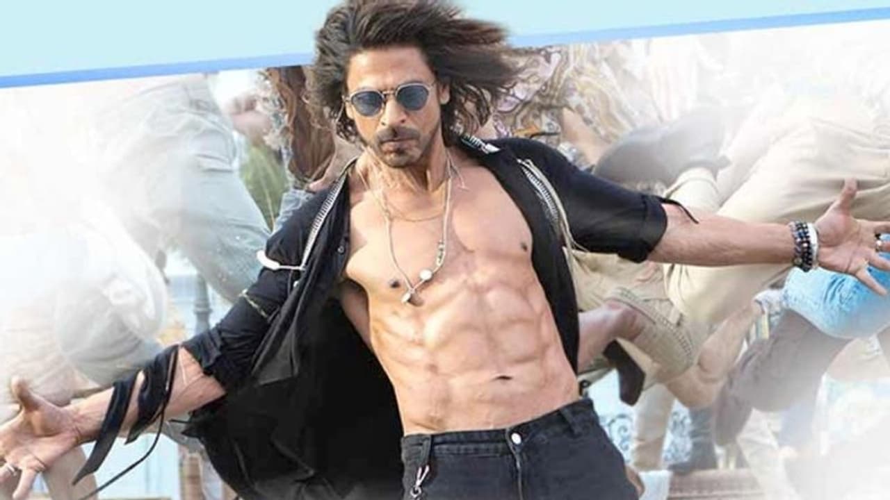 Pathaan earns Rs 675 crore worldwide on day 8; Shah Rukh Khan's film minting great numbers box office report Pathaan earns Rs 675 crore worldwide on day 8; Shah Rukh Khan's film minting great numbers box office report