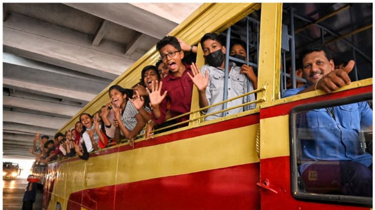 ഇനി ആനവണ്ടിയിൽ കോഴിക്കോട് നഗരം ചുറ്റാം, ചരിത്രമറിയാം ഇനി ആനവണ്ടിയിൽ കോഴിക്കോട് നഗരം ചുറ്റാം, ചരിത്രമറിയാം