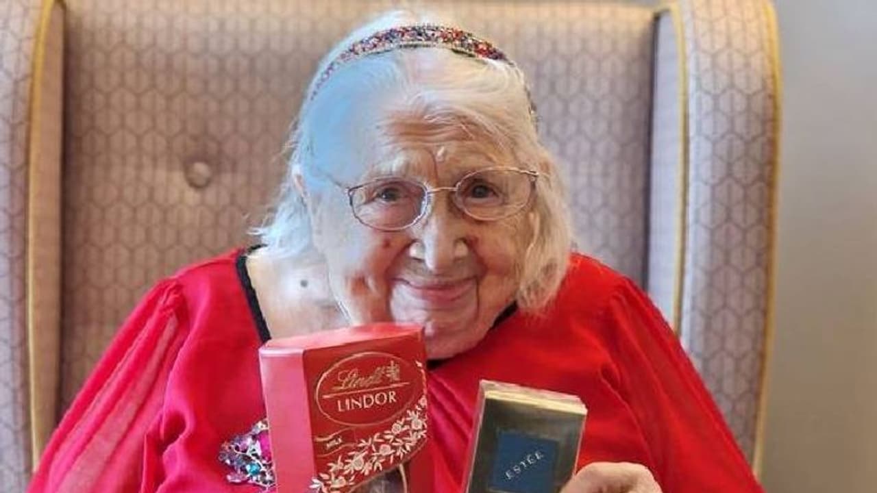 ദീർഘായുസ്സായിരിക്കാൻ അപരിചിതരായ ആണുങ്ങളോട് മിണ്ടുന്നത് ഒഴിവാക്കിയാൽ മതി, 100 വയസുകാരി പറയുന്നു