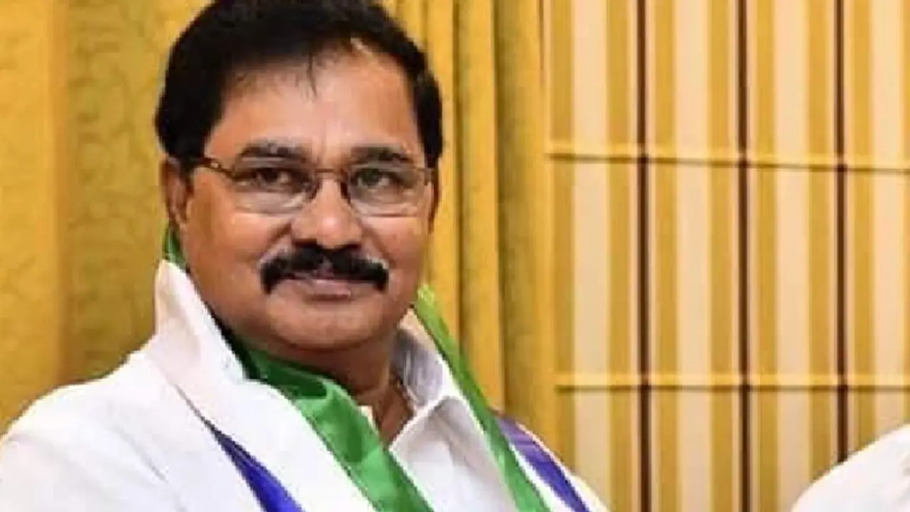 నెల్లూరు రూరల్ వైసీపీ ఇంచార్జ్‌గా అదాల ప్రభాకర్ రెడ్డి..!