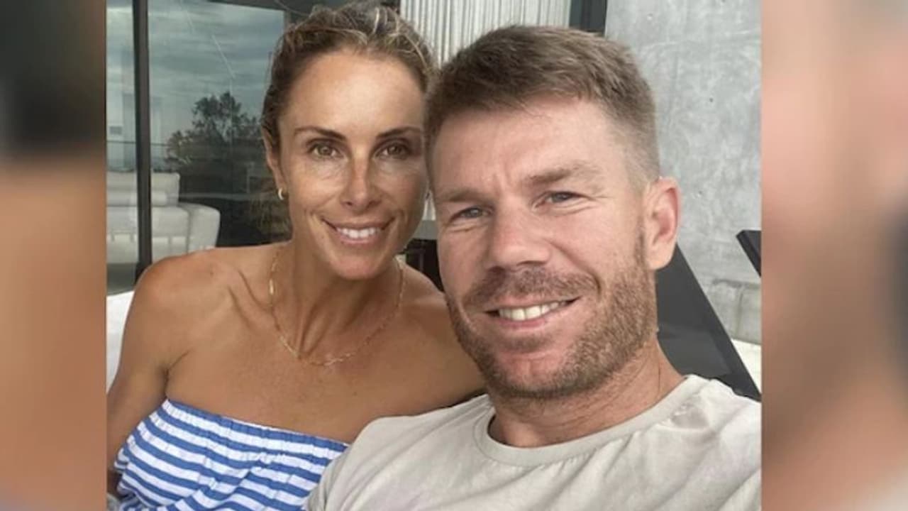 ഇന്ത്യൻ മധുരപലഹാരത്തിന്റെ ചിത്രം പങ്കിട്ട് ഡേവിഡ് വാർണറുടെ ചോദ്യം... ഇന്ത്യൻ മധുരപലഹാരത്തിന്റെ ചിത്രം പങ്കിട്ട് ഡേവിഡ് വാർണറുടെ ചോദ്യം...