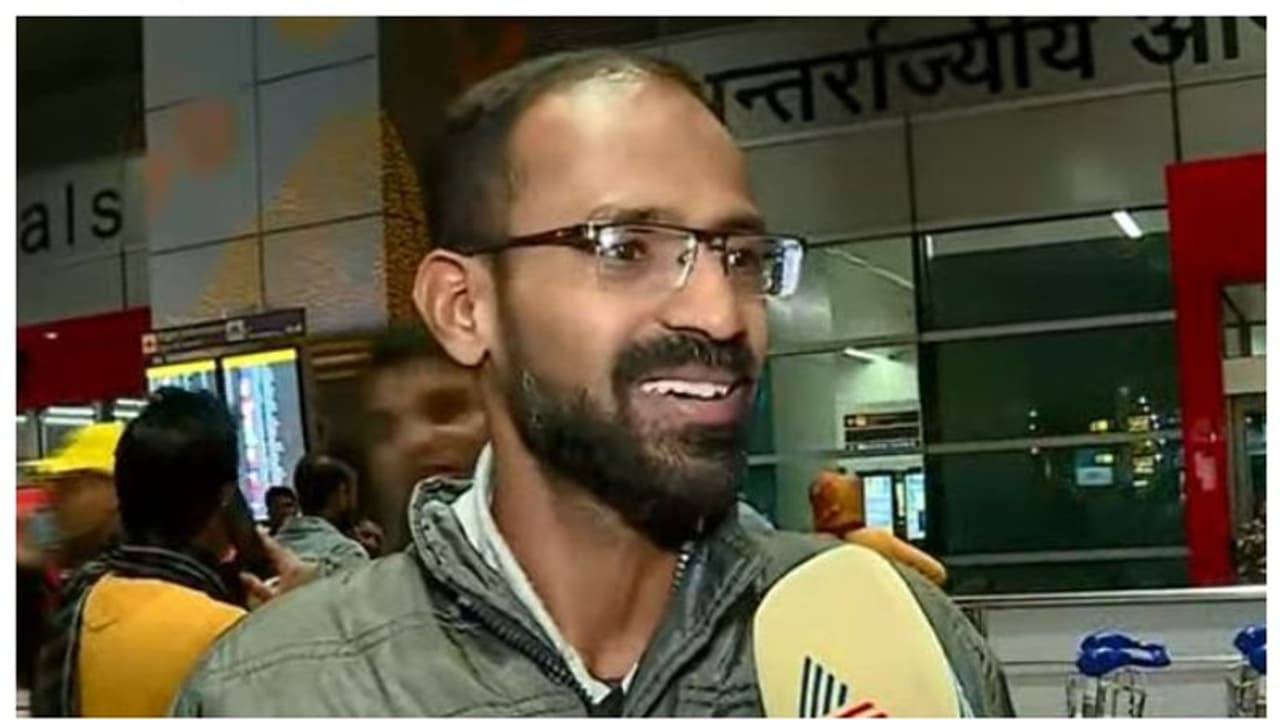 'മാധ്യമപ്രവർത്തനം ഊർജിതമായി തുടരും', സിദ്ദിഖ് കാപ്പന് ദില്ലിയിലെത്തി 'മാധ്യമപ്രവർത്തനം ഊർജിതമായി തുടരും', സിദ്ദിഖ് കാപ്പന് ദില്ലിയിലെത്തി