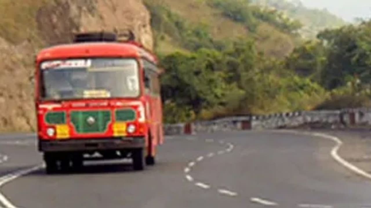 ಮಹಾರಾಷ್ಟ್ರ ಸರ್ಕಾರಿ ಬಸ್‌ ಕಳವು ಮಾಡಿ ಕರ್ನಾಟಕದಲ್ಲಿ ನಿಲ್ಲಿಸಿ ಪರಾರಿ!