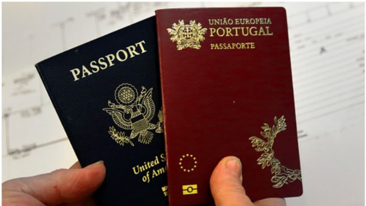 വ്യാജ പോര്ച്ചുഗീസ് പാസ്പോര്ട്ടില് ലോകം ചുറ്റി ഗുജറാത്തി യുവാവ്, ഒടുവില് പിടിയില് ! വ്യാജ പോര്ച്ചുഗീസ് പാസ്പോര്ട്ടില് ലോകം ചുറ്റി ഗുജറാത്തി യുവാവ്, ഒടുവില് പിടിയില് !