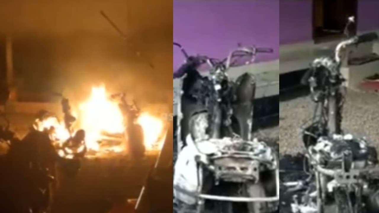 ബാര്‍ബര്‍ ഷോപ്പുടമയുടെ സ്കൂട്ടറുകള്‍ തീയിട്ട് നശിപ്പിച്ച് സാമൂഹ്യ വിരുദ്ധർ; പ്രതിയുടെ സിസിടിവി ദൃശ്യം പുറത്ത്