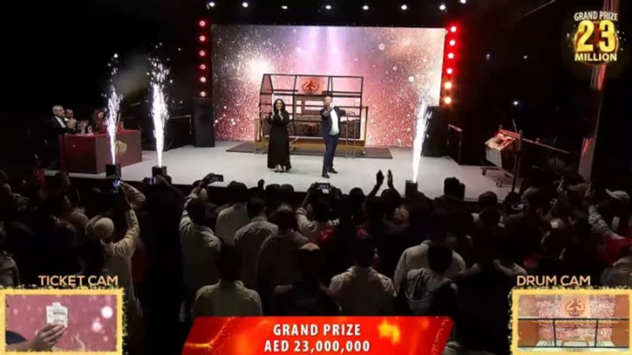 ബിഗ് ടിക്കറ്റ് നറുക്കെടുപ്പ്; സൗജന്യമായി കിട്ടിയ ടിക്കറ്റിലൂടെ പ്രവാസിക്ക് കൈവന്നത് 51 കോടിയുടെ ഭാഗ്യം ബിഗ് ടിക്കറ്റ് നറുക്കെടുപ്പ്; സൗജന്യമായി കിട്ടിയ ടിക്കറ്റിലൂടെ പ്രവാസിക്ക് കൈവന്നത് 51 കോടിയുടെ ഭാഗ്യം