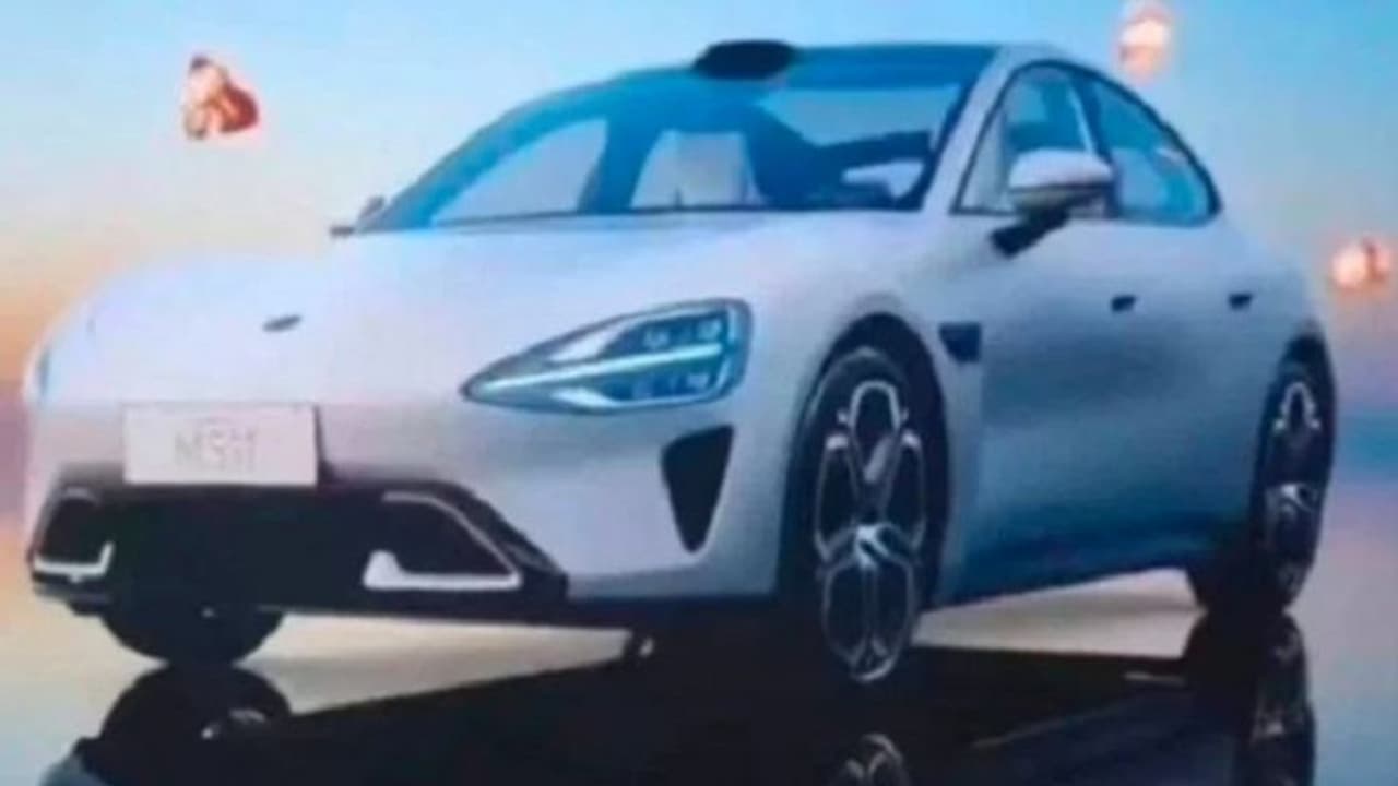 షియోమీ మొదటి ఎలక్ట్రిక్ కారు ఫోటో లీక్.. ఎంట్రీకి ముందే సోషల్ మీడియాలో వైరల్..