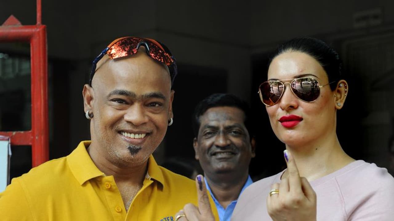 Former Indian cricketer Vinod Kambli booked for abusing and assaulting wife Andrea Former Indian cricketer Vinod Kambli booked for abusing and assaulting wife Andrea