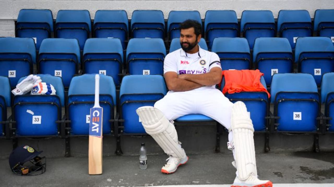 വെറും നാലേ നാല് മണിക്കൂര്, ഇന്ത്യയുടെ ടെസ്റ്റ് ഒന്നാം റാങ്ക് 'തെറിച്ചു'; വണ്ടറടിച്ച് ആരാധകര് വെറും നാലേ നാല് മണിക്കൂര്, ഇന്ത്യയുടെ ടെസ്റ്റ് ഒന്നാം റാങ്ക് 'തെറിച്ചു'; വണ്ടറടിച്ച് ആരാധകര്