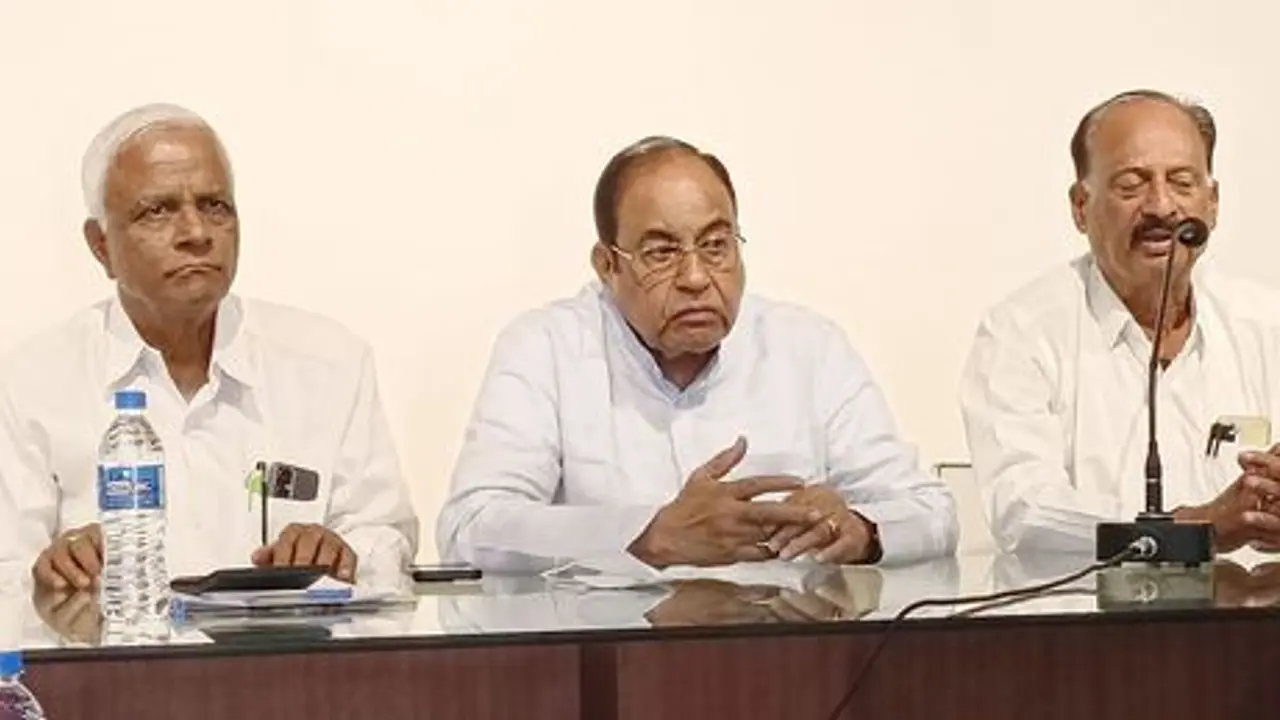 ಬ್ಯಾಡಗಿ: ಸಿಎಂ ಹೇಳಿಕೆಯಿಂದ ಬಿಜೆಪಿ ಟಿಕೆಟ್ ಆಕಾಂಕ್ಷಿಗಳಲ್ಲಿ ಗೊಂದಲ ಬ್ಯಾಡಗಿ: ಸಿಎಂ ಹೇಳಿಕೆಯಿಂದ ಬಿಜೆಪಿ ಟಿಕೆಟ್ ಆಕಾಂಕ್ಷಿಗಳಲ್ಲಿ ಗೊಂದಲ