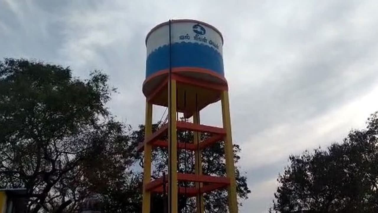 வேங்கை வயலில் நீதிபதி சத்யநாராயணா நேரில் ஆய்வு வேங்கை வயலில் நீதிபதி சத்யநாராயணா நேரில் ஆய்வு