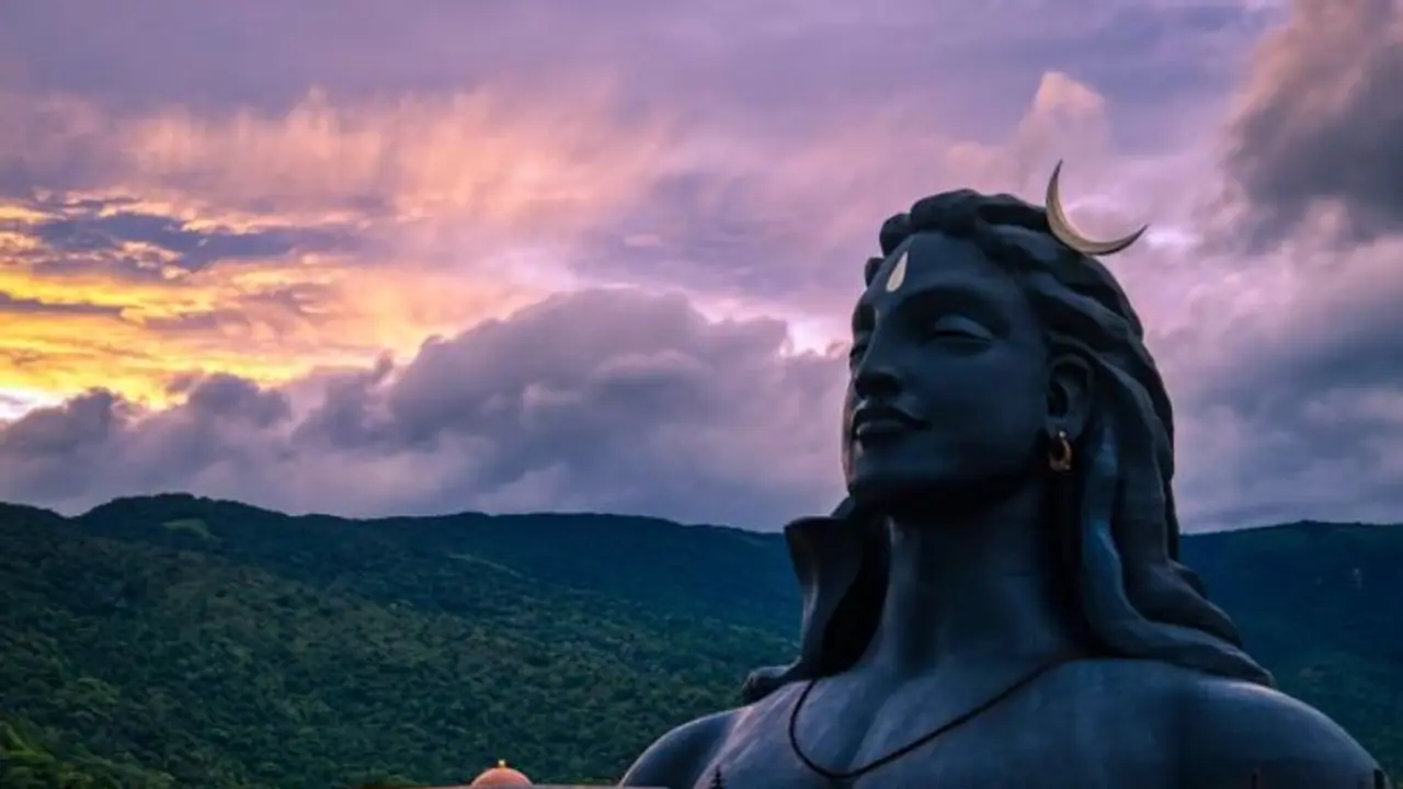 Isha Foundation claims conspiracy; says 'no funds or land taken from Karnataka govt' Isha Foundation claims conspiracy; says 'no funds or land taken from Karnataka govt'