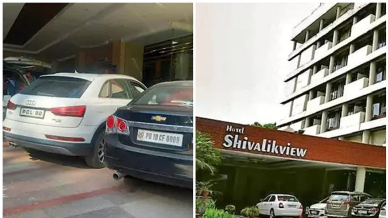 19 ಲಕ್ಷದ ಬಿಲ್ಗೆ 58 ಲಕ್ಷದ ಕಾರು ಹರಾಜು ಮಾಡಲು ಸಜ್ಜಾದ ಹೋಟೆಲ್! 19 ಲಕ್ಷದ ಬಿಲ್ಗೆ 58 ಲಕ್ಷದ ಕಾರು ಹರಾಜು ಮಾಡಲು ಸಜ್ಜಾದ ಹೋಟೆಲ್!