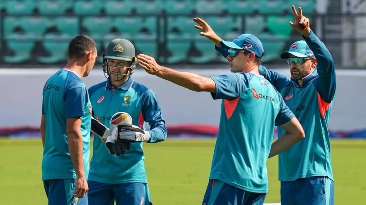 സ്പിന് പിച്ചില് പരിശീലനം നടത്താനുള്ള ഓസ്ട്രേലിയയുടെ ശ്രമം പാളി; കള്ളക്കളിയെന്ന ആരോപണവുമായി ഓസീസ് താരങ്ങള് സ്പിന് പിച്ചില് പരിശീലനം നടത്താനുള്ള ഓസ്ട്രേലിയയുടെ ശ്രമം പാളി; കള്ളക്കളിയെന്ന ആരോപണവുമായി ഓസീസ് താരങ്ങള്