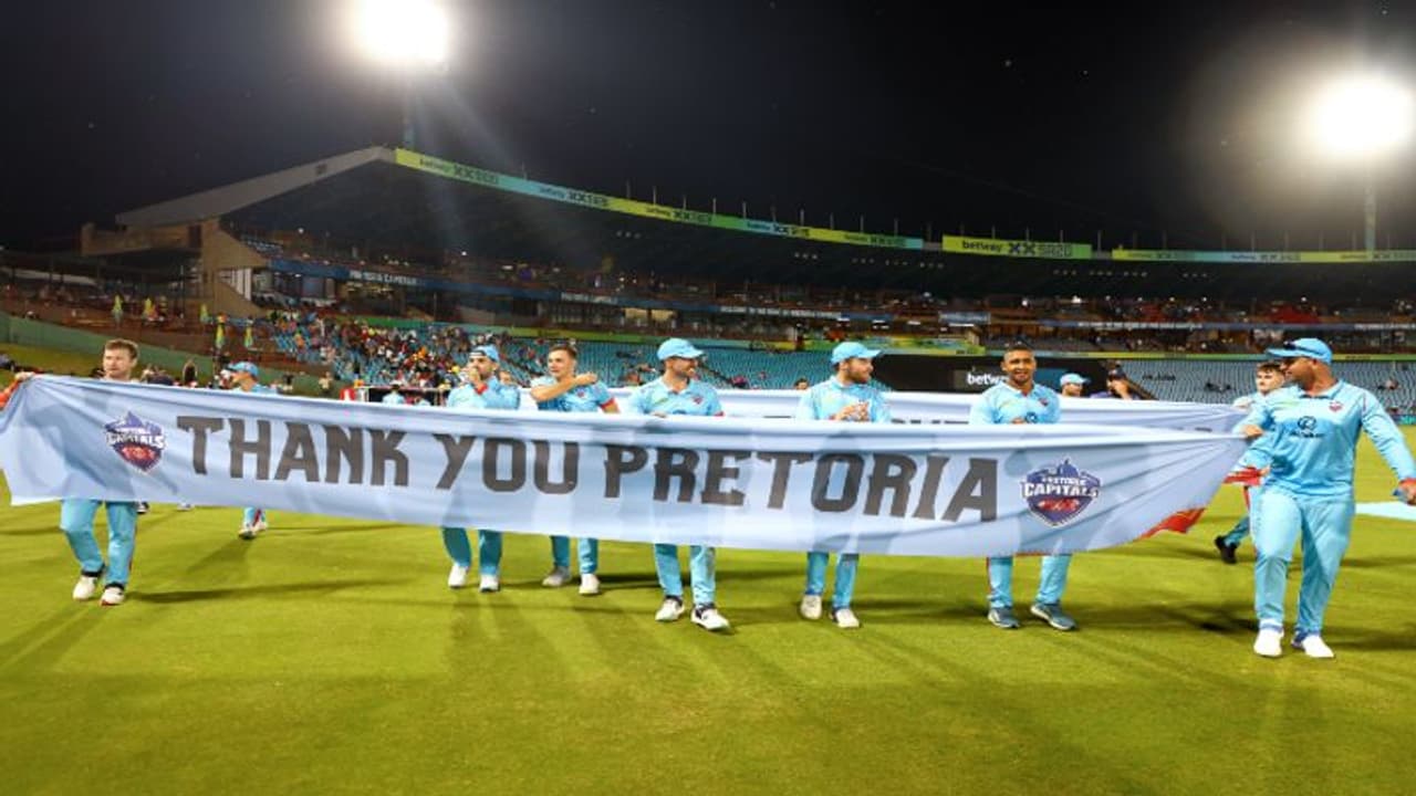 தோற்றாலும் அரையிறுதிப் போட்டிக்கு சென்ற பார்ல் ராயல்ஸ் மீண்டும் பிரிட்டோரியா கேபிடல்ஸ் அணியுடன் மோதல்! தோற்றாலும் அரையிறுதிப் போட்டிக்கு சென்ற பார்ல் ராயல்ஸ் மீண்டும் பிரிட்டோரியா கேபிடல்ஸ் அணியுடன் மோதல்!