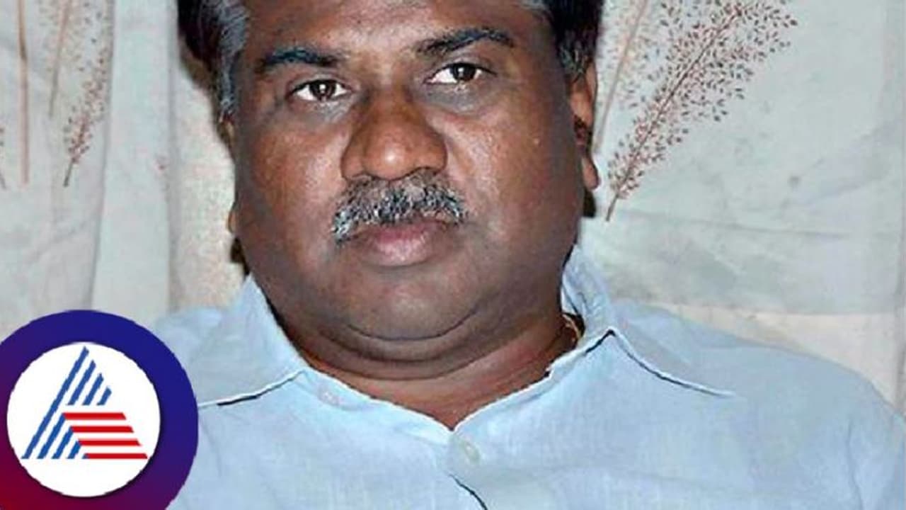 ಎಚ್ಡಿಕೆ ಹೇಳಿಕೆ ಬ್ರಾಹ್ಮಣ ಸಮುದಾಯದ ವಿರುದ್ಧವಲ್ಲ: ಗುರುರಾಜ ಹುಣಸಿಮರದ ಎಚ್ಡಿಕೆ ಹೇಳಿಕೆ ಬ್ರಾಹ್ಮಣ ಸಮುದಾಯದ ವಿರುದ್ಧವಲ್ಲ: ಗುರುರಾಜ ಹುಣಸಿಮರದ