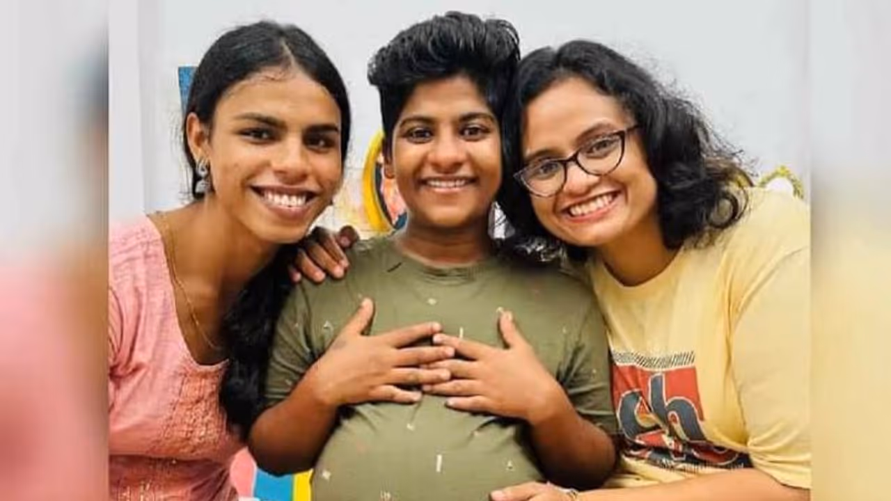 Kerala Trans Couple:இந்தியாவில் முதல்முறை ! கேரளாவின் மூன்றாம் பாலின தம்பதிக்கு குழந்தை பிறந்தது: வீடியோ