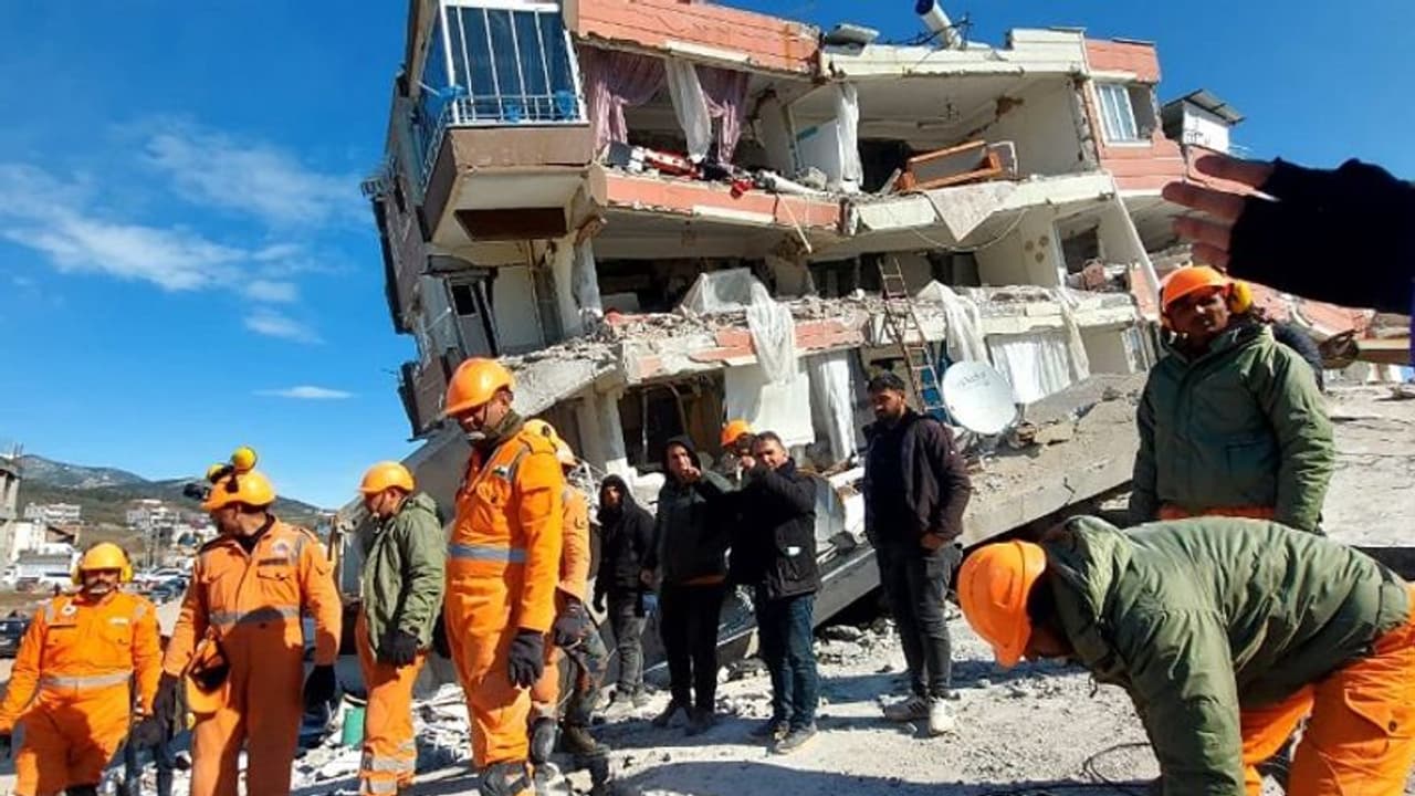 ಟರ್ಕಿ ಭೂಕಂಪದಲ್ಲಿ ಬೆಂಗಳೂರಿನ ಉದ್ಯಮಿ ನಾಪತ್ತೆ, 10 ಭಾರತೀಯರು ರಕ್ಷಣೆಗೆ ಕಾರ್ಯಾಚರಣೆ!