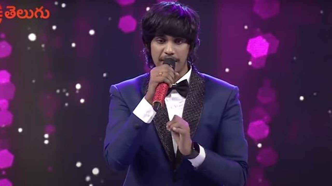 బయటపడ్డ సింగర్ యశస్వి మోసం! బయటపడ్డ సింగర్ యశస్వి మోసం!