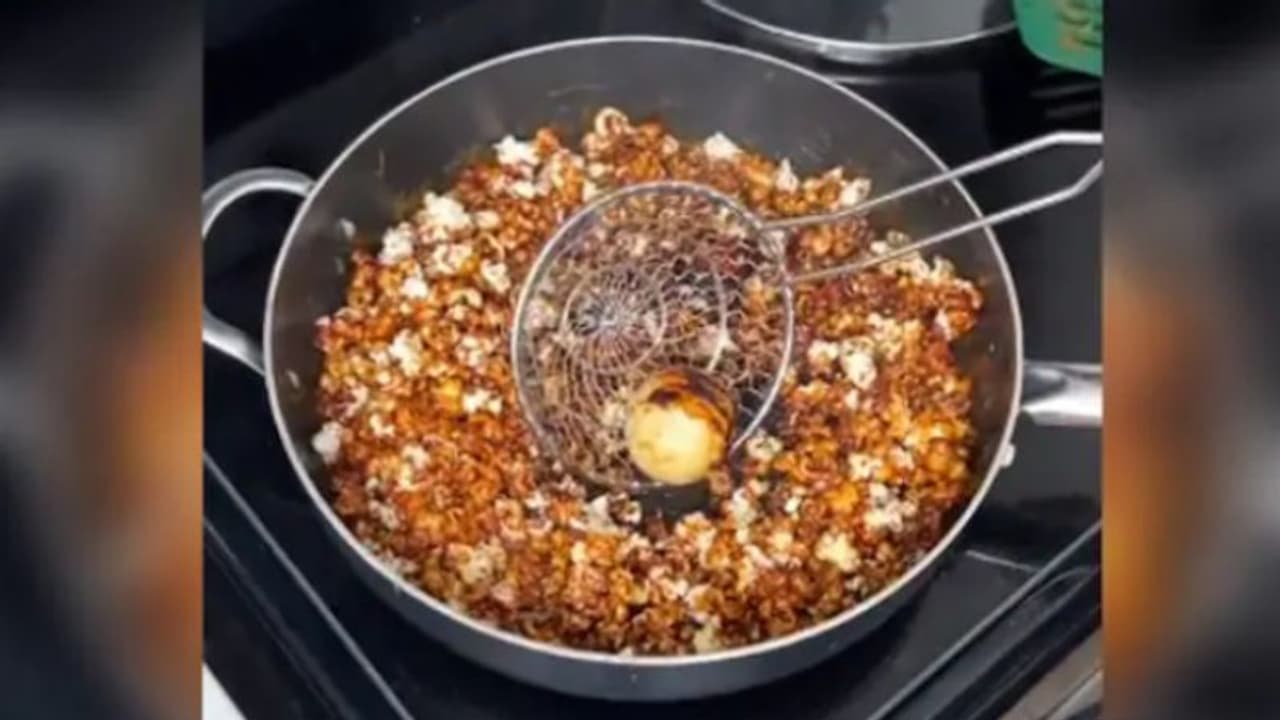 തോട് കളയാത്ത മുട്ട ചേര്‍ത്ത് കാരമല്‍ പോപ്‌കോണ്‍; വിമര്‍ശനവുമായി സോഷ്യല്‍ മീഡിയ 