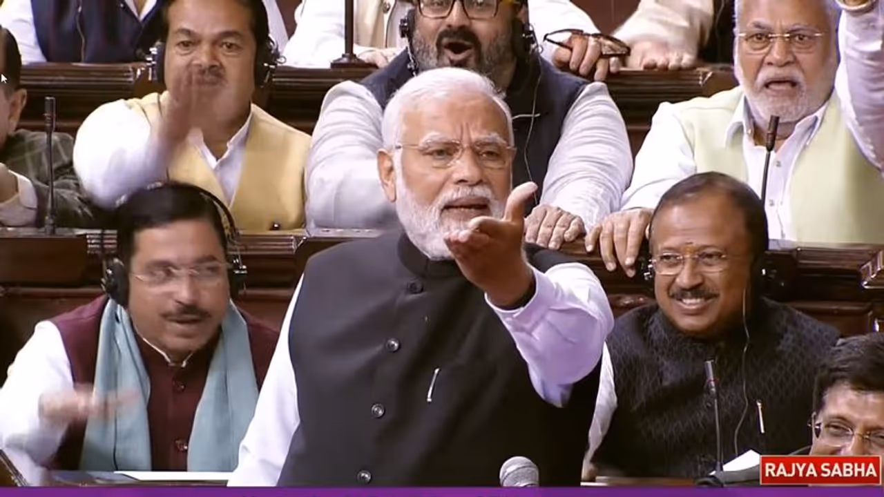 PM Modi on DMK: ஆட்சியைக் கலைத்த கட்சியுடன் கூட்டணியா? திமுகவை விளாசிய பிரதமர் மோடி