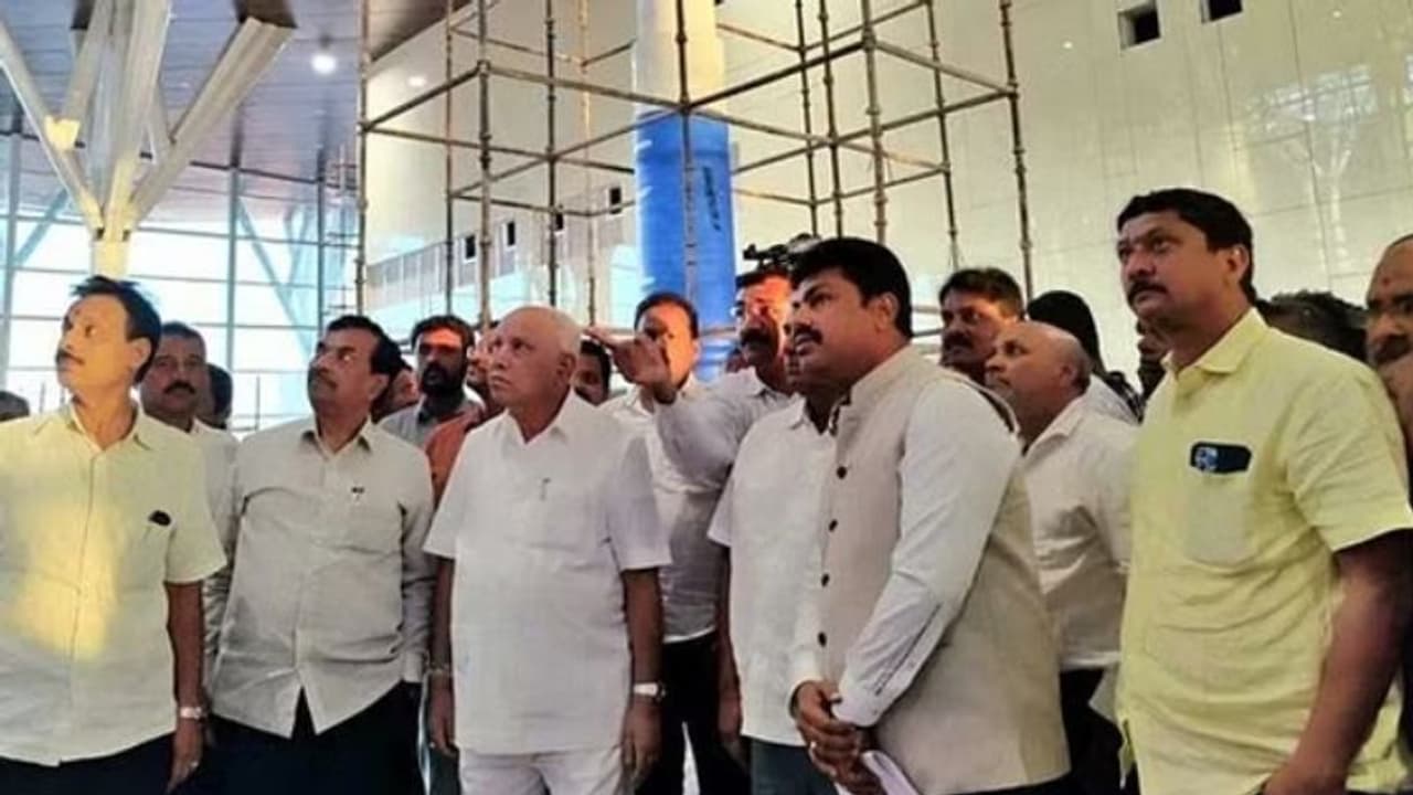 ಶಿವಮೊಗ್ಗ ವಿಮಾನ ನಿಲ್ದಾಣಕ್ಕೆ ಯಡಿಯೂರಪ್ಪ ಹೆಸರು: ಕೇಂದ್ರ ಸರ್ಕಾರಕ್ಕೆ ಪ್ರಸ್ತಾವನೆ ಸಲ್ಲಿಕೆ ಶಿವಮೊಗ್ಗ ವಿಮಾನ ನಿಲ್ದಾಣಕ್ಕೆ ಯಡಿಯೂರಪ್ಪ ಹೆಸರು: ಕೇಂದ್ರ ಸರ್ಕಾರಕ್ಕೆ ಪ್ರಸ್ತಾವನೆ ಸಲ್ಲಿಕೆ