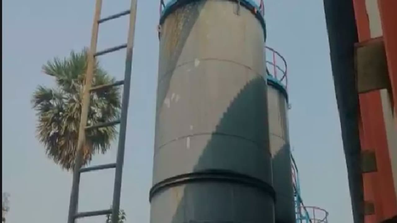 ಟ್ಯಾಂಕರ್‌ ಸ್ವಚ್ಛಗೊಳಿಸಲು ಒಳಗಿಳಿದ 7 ಕಾರ್ಮಿಕರು ಉಸಿರುಗಟ್ಟಿ ಸಾವು