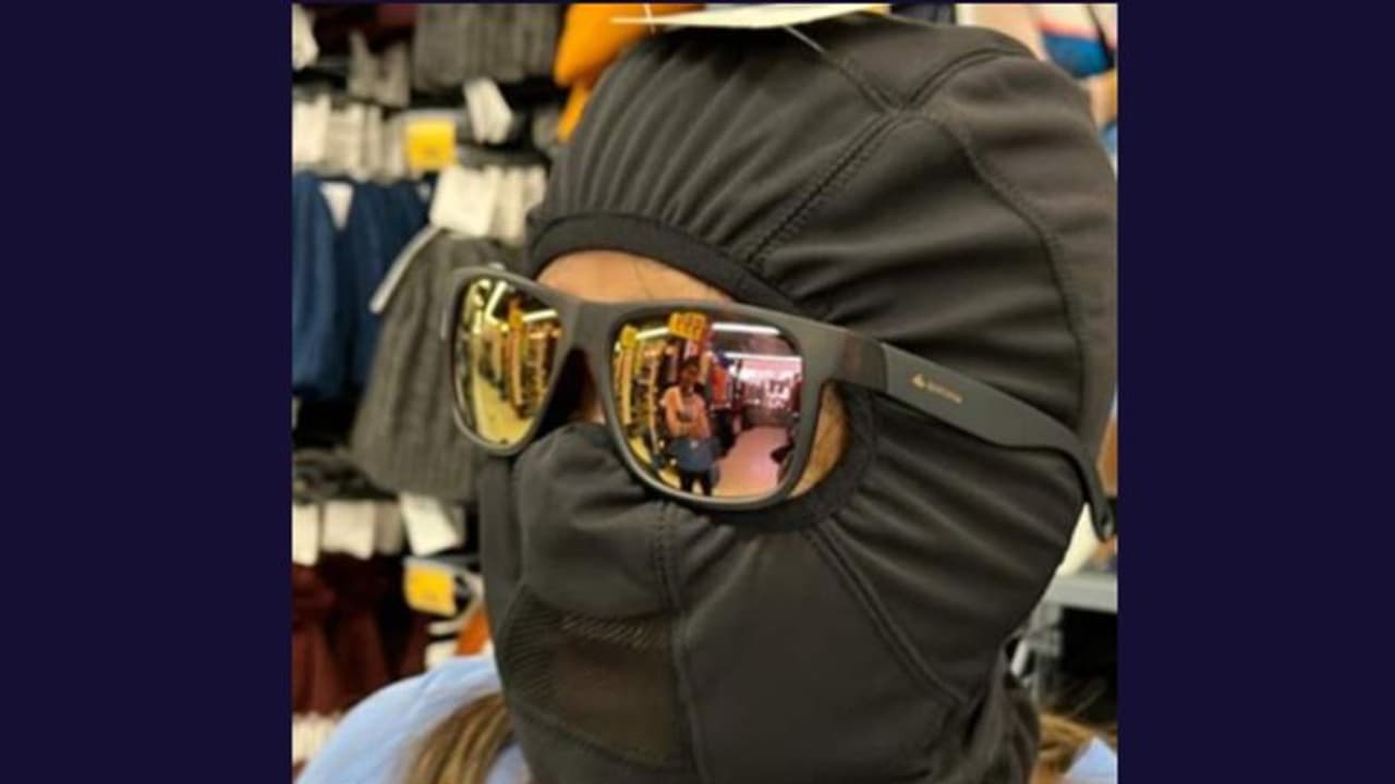 ഈ നടിയെ തിരിച്ചറിയാമോ?; സ്ഥിരം നേരിടുന്ന ചോദ്യത്തിന് കിടിലന്‍ മറുപടി നല്‍കി താരം.!