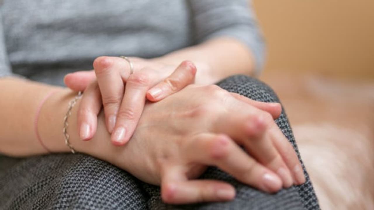 ആമവാതം; ഈ ലക്ഷണങ്ങളെ നേരത്തെ തിരിച്ചറിയാം... ആമവാതം; ഈ ലക്ഷണങ്ങളെ നേരത്തെ തിരിച്ചറിയാം...