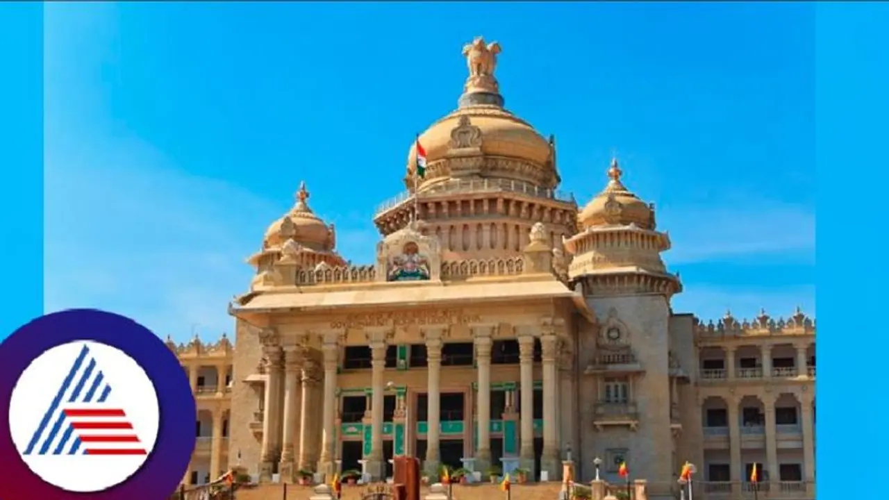 Bengaluru: ಎಲೆಕ್ಟ್ರಾನಿಕ್ ಸಿಟಿಯ ಟೋಲ್ ವೇ ಕೇಂದ್ರ ಧ್ವಂಸ: ತನಿಖೆಗೆ ನಿರ್ಧಾರ Bengaluru: ಎಲೆಕ್ಟ್ರಾನಿಕ್ ಸಿಟಿಯ ಟೋಲ್ ವೇ ಕೇಂದ್ರ ಧ್ವಂಸ: ತನಿಖೆಗೆ ನಿರ್ಧಾರ