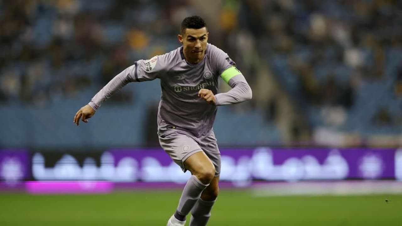 Saudi Pro League 2022 23: Ronaldo breaks the internet as Al Nassr star reaches milestone with 4 goal haul Saudi Pro League 2022 23: Ronaldo breaks the internet as Al Nassr star reaches milestone with 4 goal haul