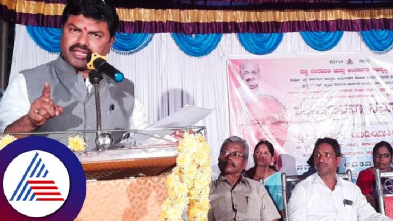 ರೈತರ ಸಮಗ್ರ ಅಭಿ​ವೃ​ದ್ಧಿಗೆ ಯೋಜನೆಗಳು ಜಾರಿ: ಸಂಸದ ರಾಘ​ವೇಂದ್ರ