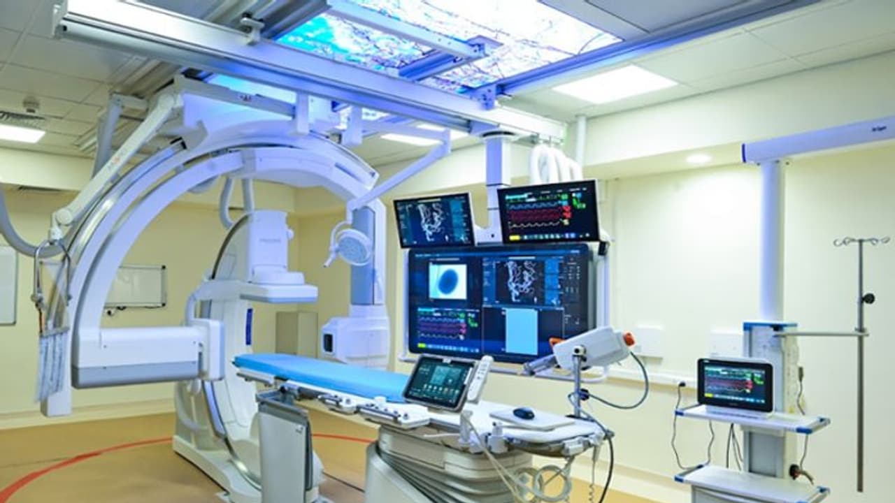 തലച്ചോറിലെയും നട്ടെല്ലിലെയും സങ്കീർണ രോഗങ്ങൾ ചികിത്സിക്കാൻ ന്യൂറോഇന്‍റർവെൻഷനൽ റേഡിയോളജി