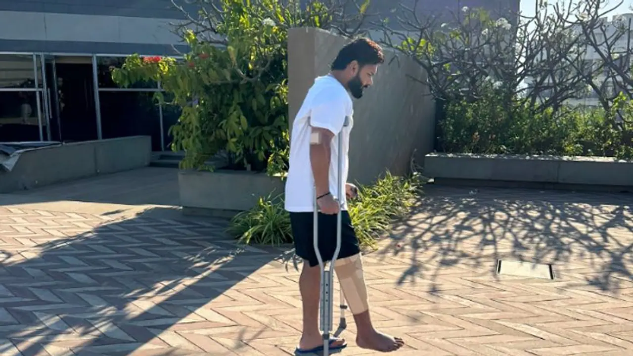 ಅತ್ಯುತ್ತಮ ಸಂದೇಶದೊಂದಿಗೆ ನಡೆದಾಡುವ ಫೋಟೋ ಹಂಚಿಕೊಂಡ ರಿಷಭ್ ಪಂತ್