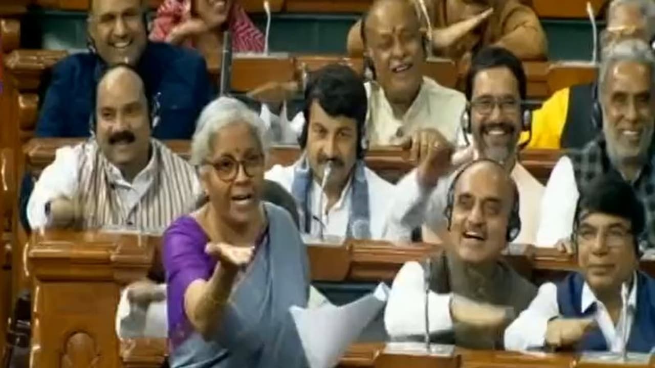 Nirmala Sitharaman: ‘டெட்டால் போட்டு வாயை கழுவுங்க’ – மக்களவையில் நிர்மலா சீதாராமன் காட்டம்