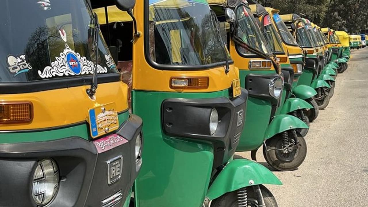 ಬೈಕ್‌ಟ್ಯಾಕ್ಸಿ ನಿಷೇಧಕ್ಕಾಗಿ ಬೆಂಗ್ಳೂರಲ್ಲಿ ಆಟೋ ಸೇವೆ ಬಂದ್‌..!