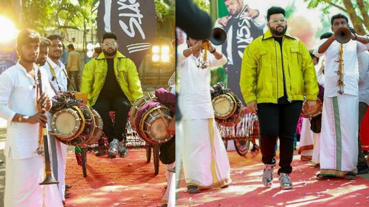 ఆహా 'ఇండియన్ ఐడల్ 2' సెట్స్ లో తమన్, ఇంట్రెస్టింగ్ డీటెయిల్స్.. ఈసారి ఆమె మిస్సింగ్ ఆహా 'ఇండియన్ ఐడల్ 2' సెట్స్ లో తమన్, ఇంట్రెస్టింగ్ డీటెయిల్స్.. ఈసారి ఆమె మిస్సింగ్