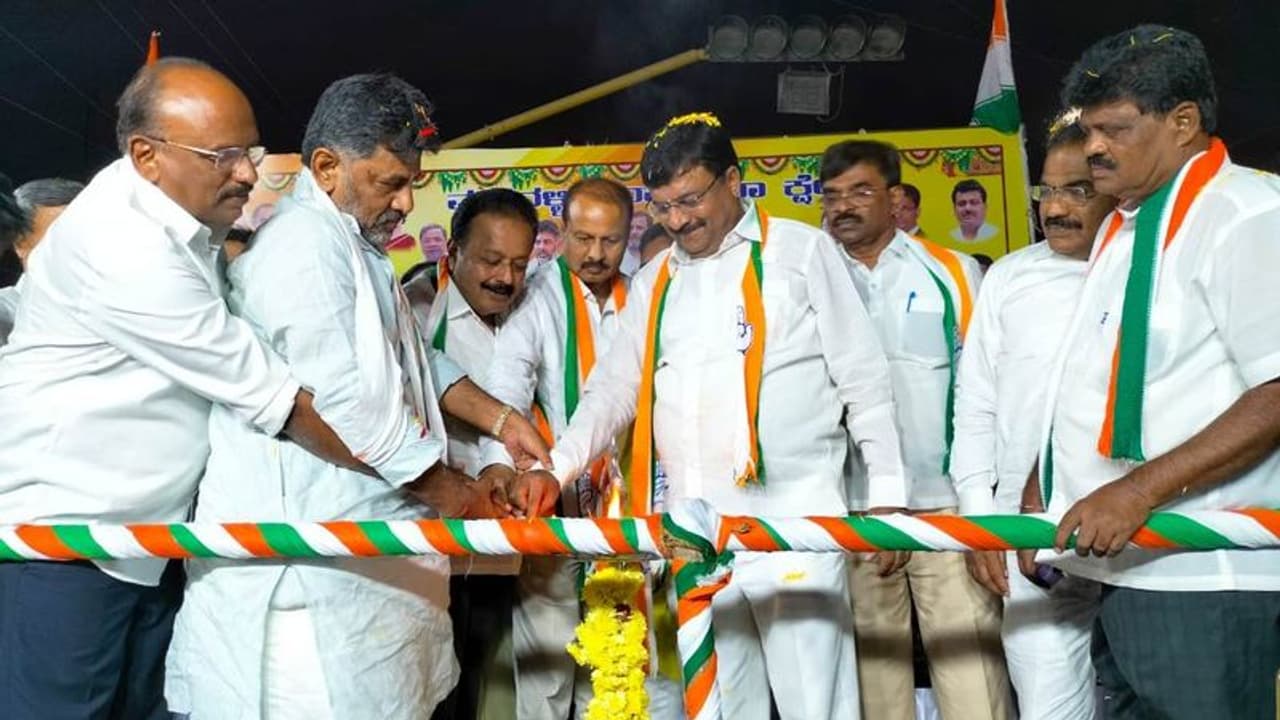 ಬಿಜೆಪಿ, ಜೆಡಿಎಸ್ ಕಾಲದ ಸಾಕ್ಷಿ ಗುಡ್ಡೆಗಳೇನು: ಡಿಕೆಶಿ ಪ್ರಶ್ನೆ ಬಿಜೆಪಿ, ಜೆಡಿಎಸ್ ಕಾಲದ ಸಾಕ್ಷಿ ಗುಡ್ಡೆಗಳೇನು: ಡಿಕೆಶಿ ಪ್ರಶ್ನೆ