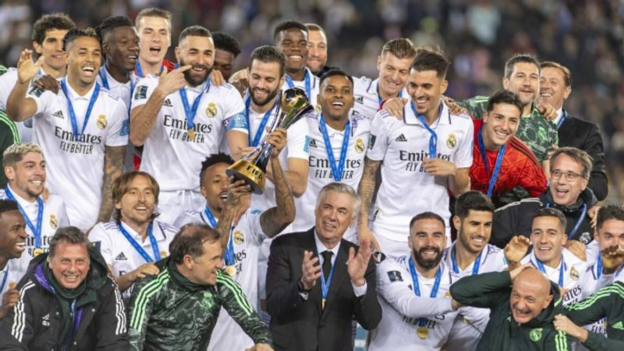 റയല് മാഡ്രിഡിന്റെ ചൂടറിഞ്ഞ് അല് ഹിലാല്; അഞ്ചാം തവണയും ക്ലബ് ലോകകപ്പ് മാഡ്രിഡിലേക്ക് റയല് മാഡ്രിഡിന്റെ ചൂടറിഞ്ഞ് അല് ഹിലാല്; അഞ്ചാം തവണയും ക്ലബ് ലോകകപ്പ് മാഡ്രിഡിലേക്ക്