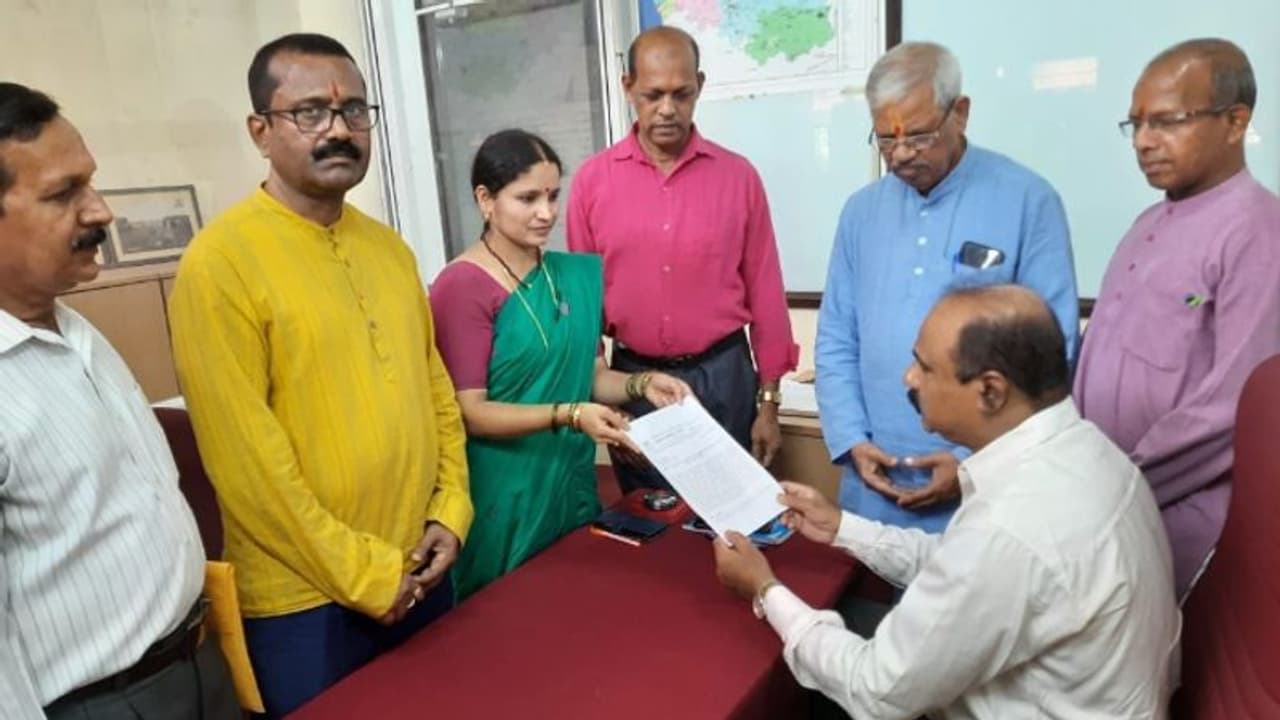 പ്രണയദിനം 'മാതാപിതാ ദിനം' ആയി ആചരിക്കണം; പുതിയ ആഹ്വാനവുമായി ഹിന്ദു ജനജാഗ്രത സമിതി